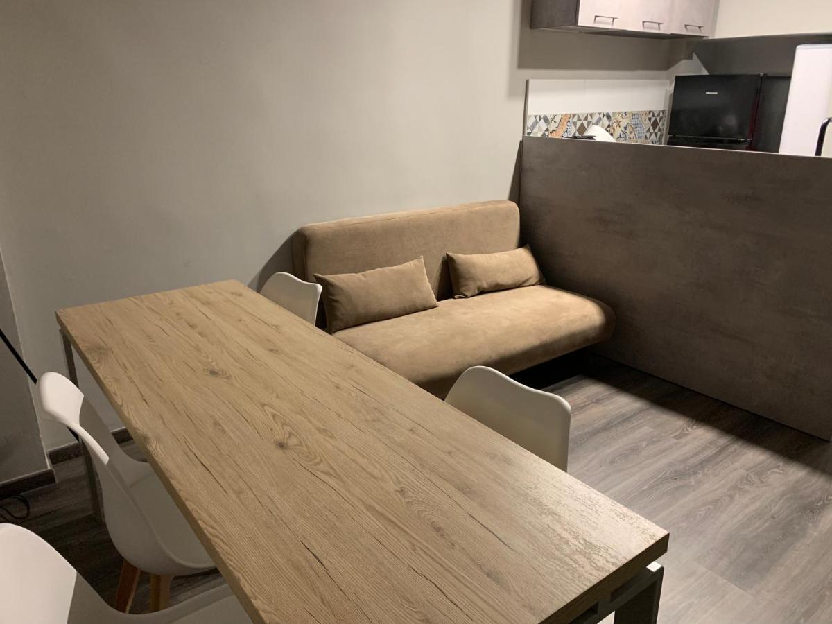 B&B Principe18 Noci Bagian luar foto